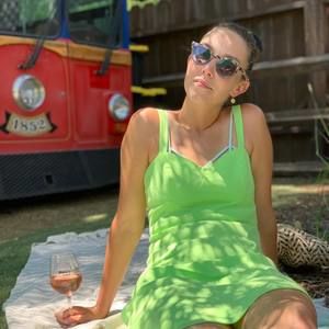 Meet your Posher, Amanda